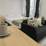 Insidehome - Ciudad Del Cine Appartement