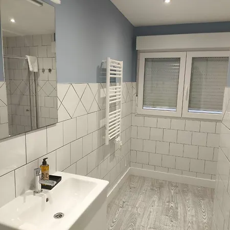 Insidehome Apartments - Ciudad Del Cine *